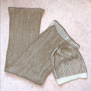 ✨FREE w/ Bundle of 3+✨🛍Reversible Scarf & Hat Set